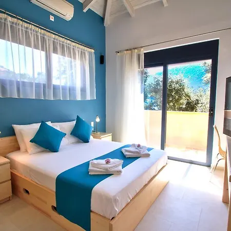 빌라 Amoudia - Luxury Right On The With Private Pool 시보타