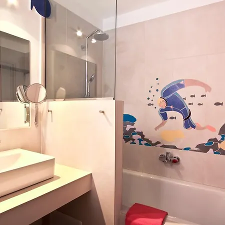 Amoudia - Luxury Right On The With Private Pool * 시보타