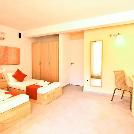Amoudia - Luxury Right On The With Private Pool * 시보타